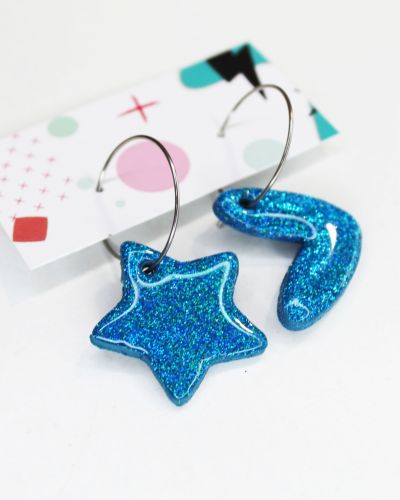 Aretes desigual corazón y estrella azules