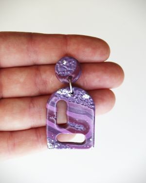 Pendientes arco con agujeros