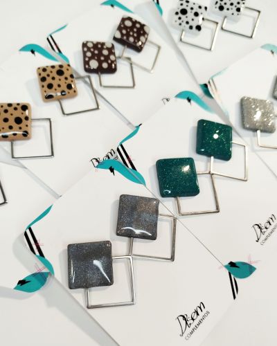 Pendientes cuadrados Chita